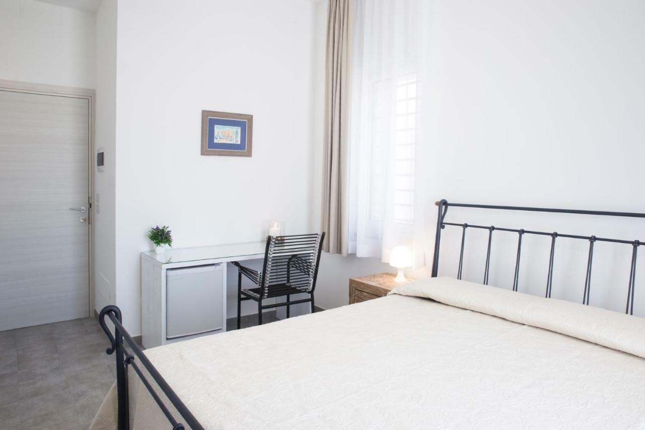 Bed & Breakfast Del Faro Giovinazzo Bagian luar foto